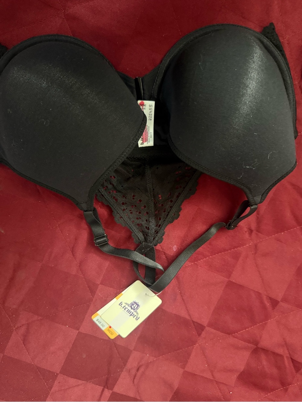 Black Lace Push-Up Bra - Women's Intimates